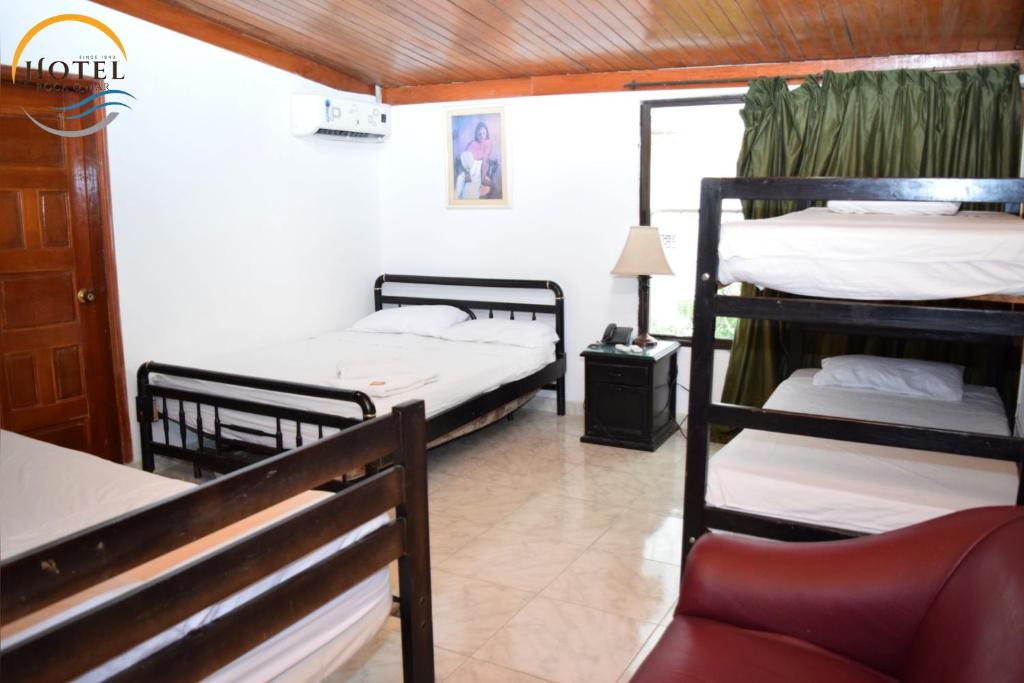 Hotel Roca & Mar - Superior Family Room