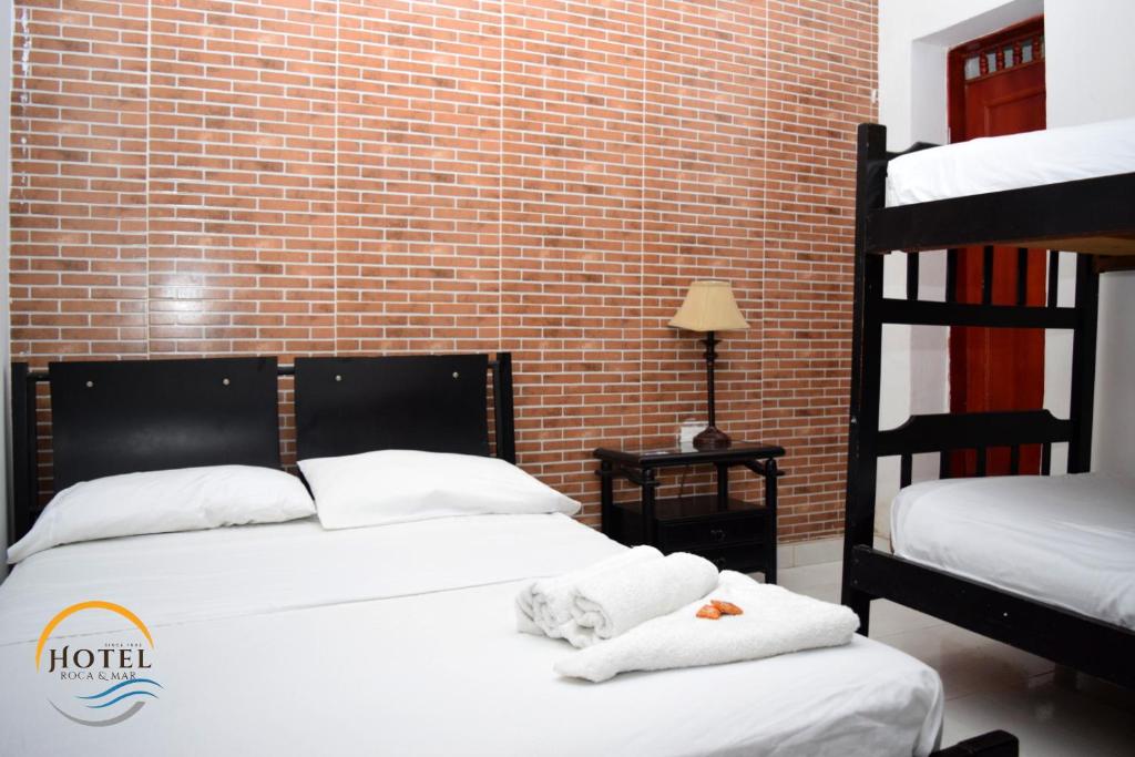 Hotel Roca & Mar