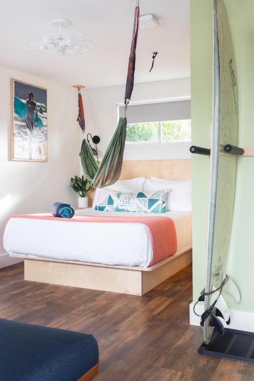 Gravity Haus Westport - Королева + Спальное место