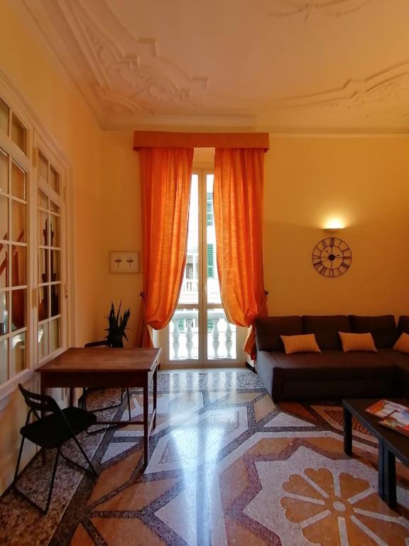 Posedenie v ubytovaní B&B Genova Centro