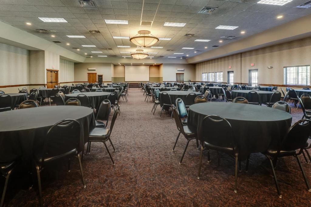 Stoney Creek Hotel Des Moines - Johnston photo