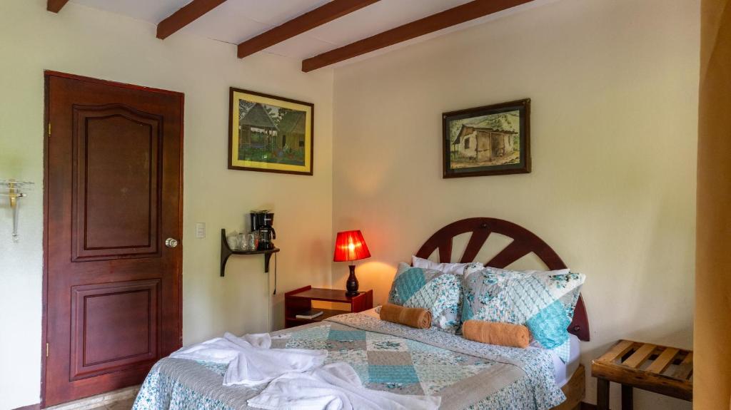 Diuwak - Standard Queen Room