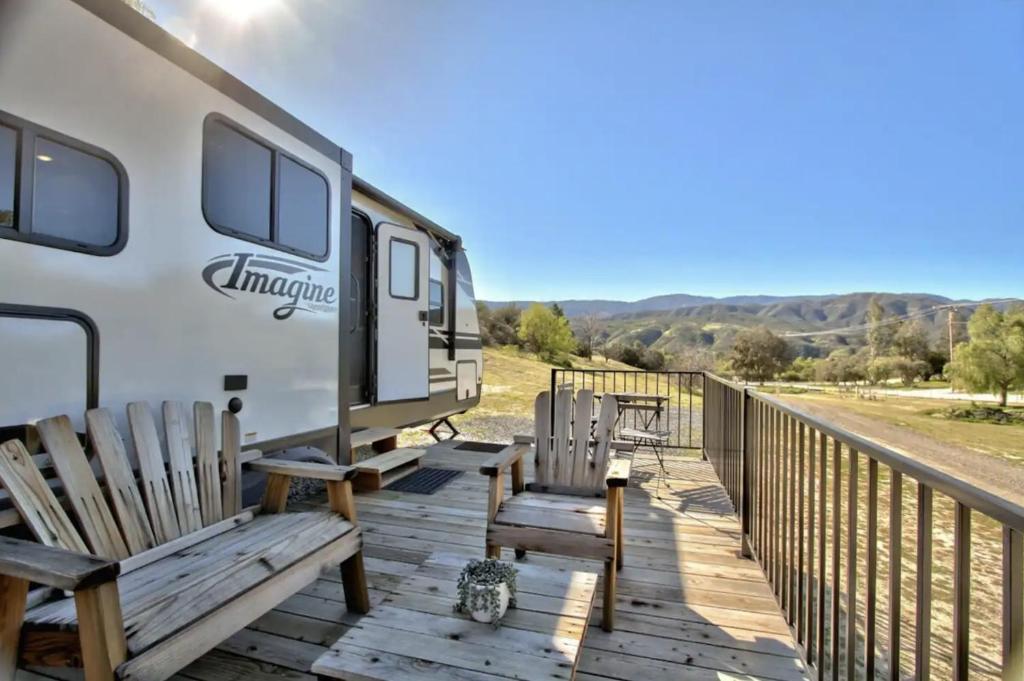 Imagine Rv - Pool, Dogs, Wineries Near Temecula - Housity