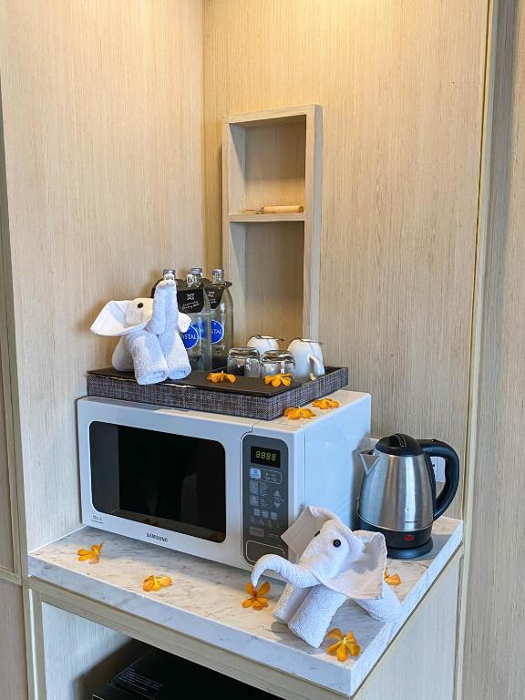 Eleven Hotel Bangkok Sukhumvit 11 - Resim 35