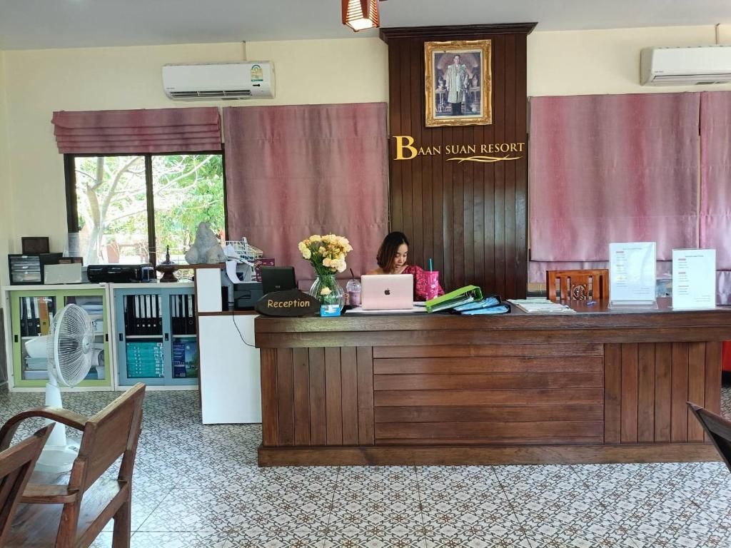 Kuchyň nebo kuchyňský kout v ubytování Baan Suan Villas Resort