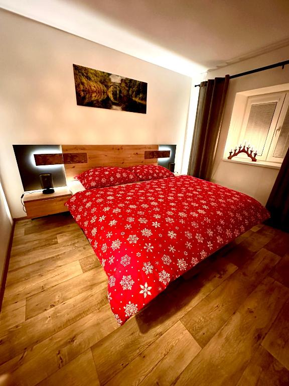 Postel nebo postele na pokoji v ubytování APARTMÁN ZLATÝ DUB