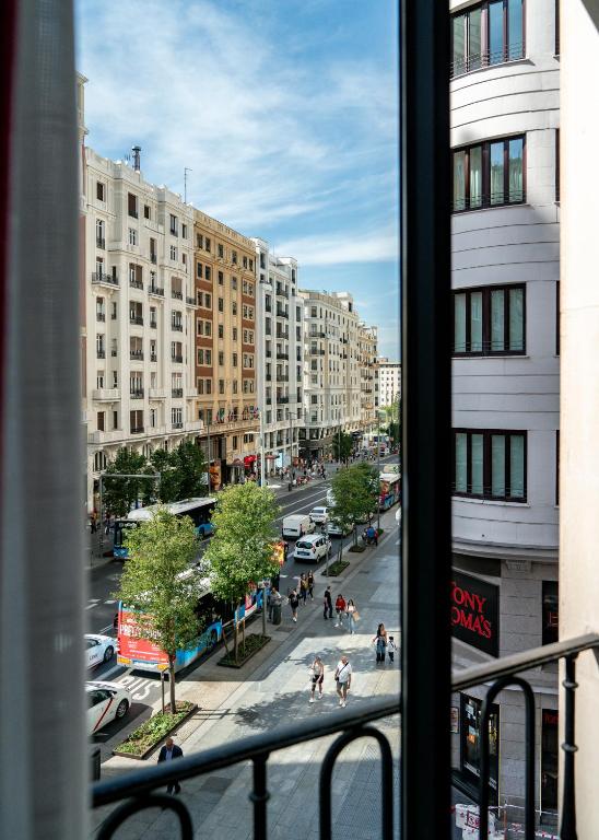 
Double Room with Gran Via Views
