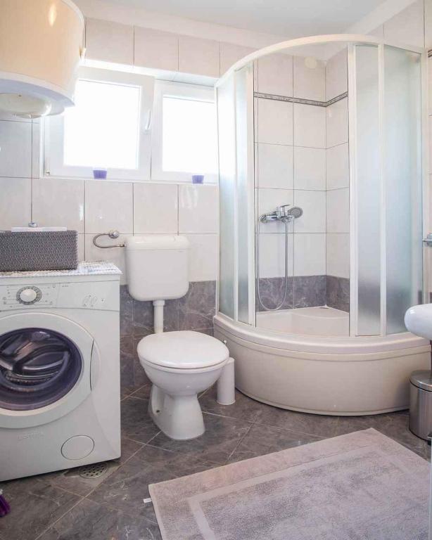 Fotografia z galérie ubytovania Apartment in Vrbnik/Insel Krk 35987 vo Vrbniku