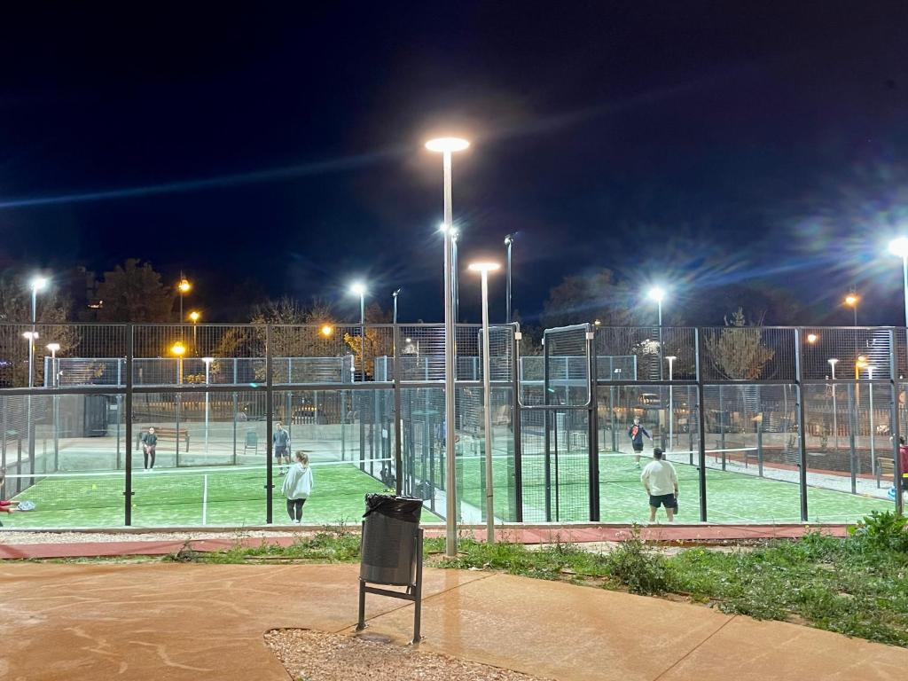 Stephouse Pozuelo Europa - Resim 26