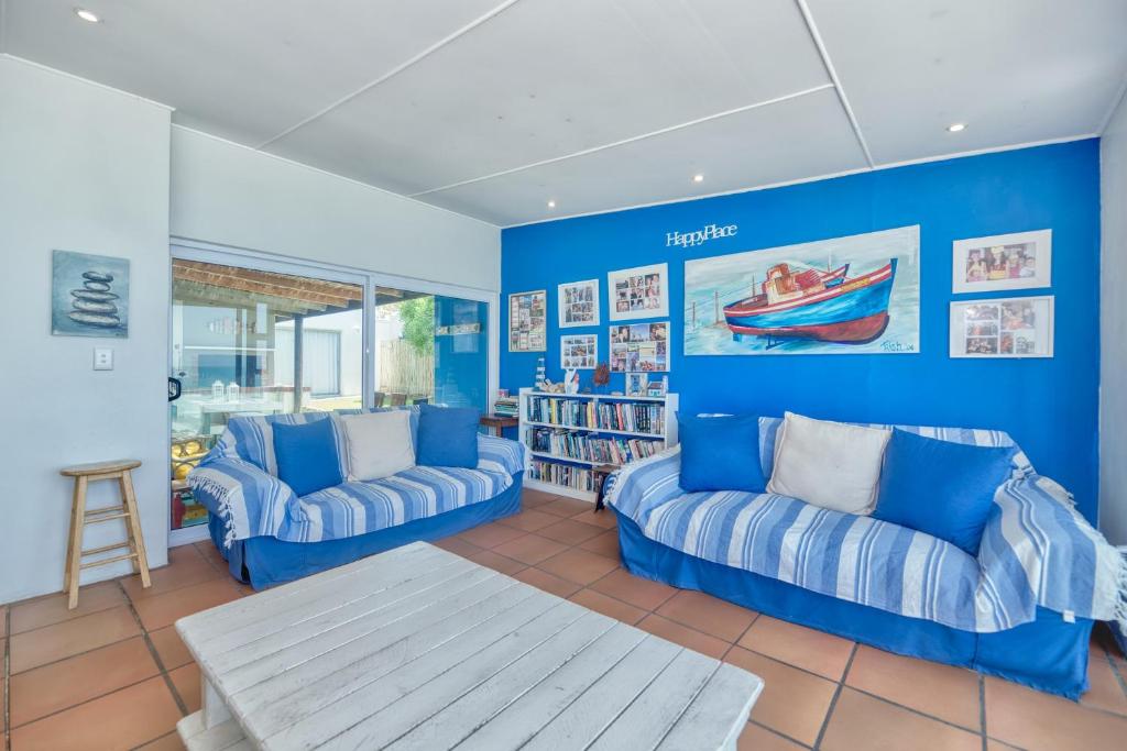 Dinky's Den In Arniston - Holiday Home