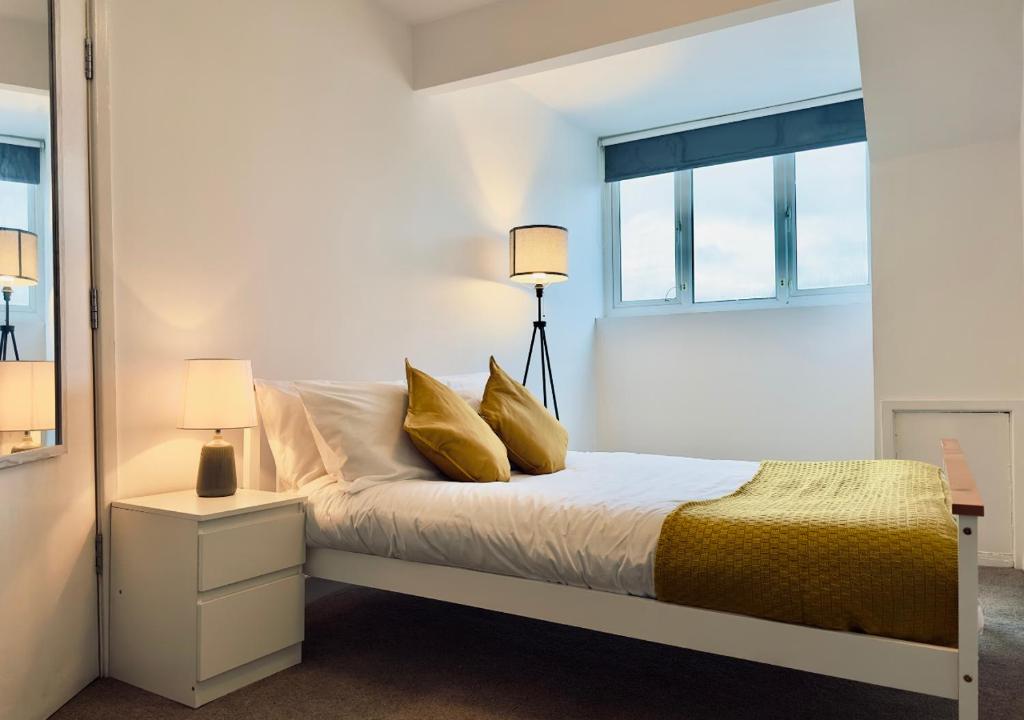 Stylish 3 bed house in Sheffield, Hillsborough (updated prices 2024)