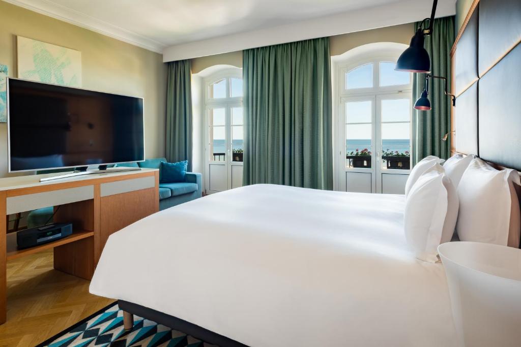 TV a/nebo společenská místnost v ubytování Sofitel Grand Sopot