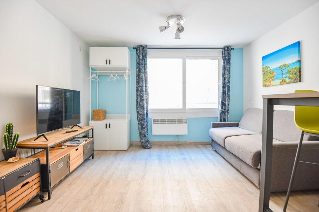 Fotografia z galérie ubytovania Studio sur le Vieux-Port idéal pour 2 personnes v destinácii Marseille