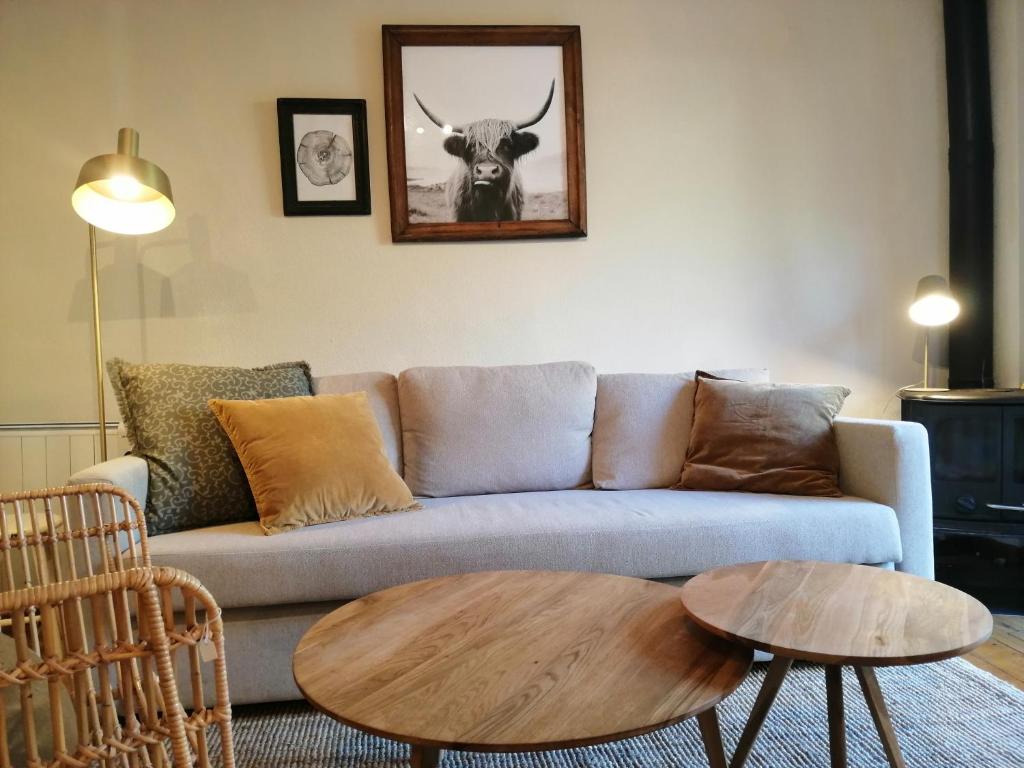 Posedenie v ubytovaní Acogedor estudio con terraza Besiberri 4