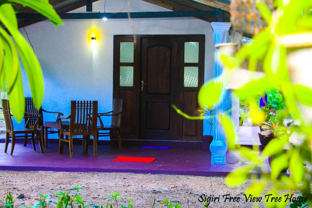 Zahrada ubytování Sigiriya Free View Tree House & Villa