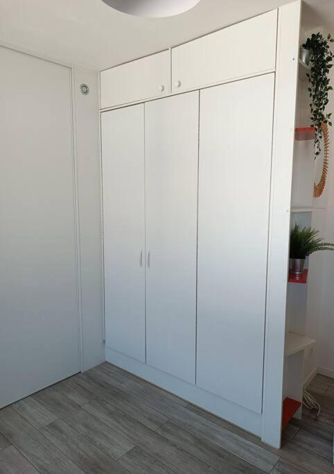 Fotografie z fotogalerie ubytování Grand studio avec balcon en bord de mer v destinaci Palavas-les-Flots