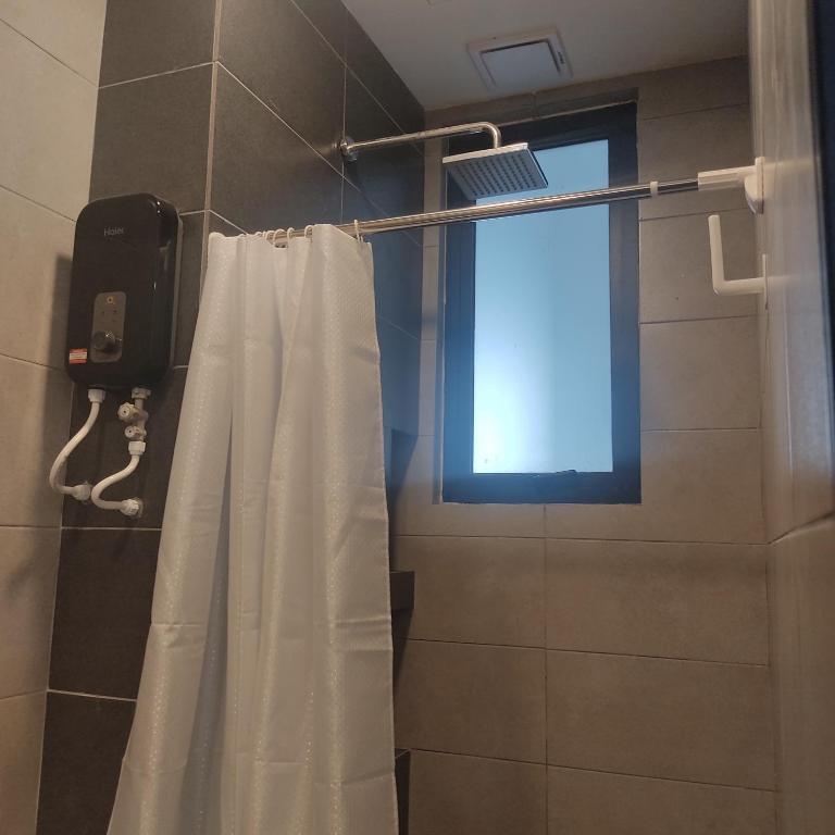 Vannituba majutusasutuses Urban Suites JSW GEORGETOWN PENANG, MALAYSIA