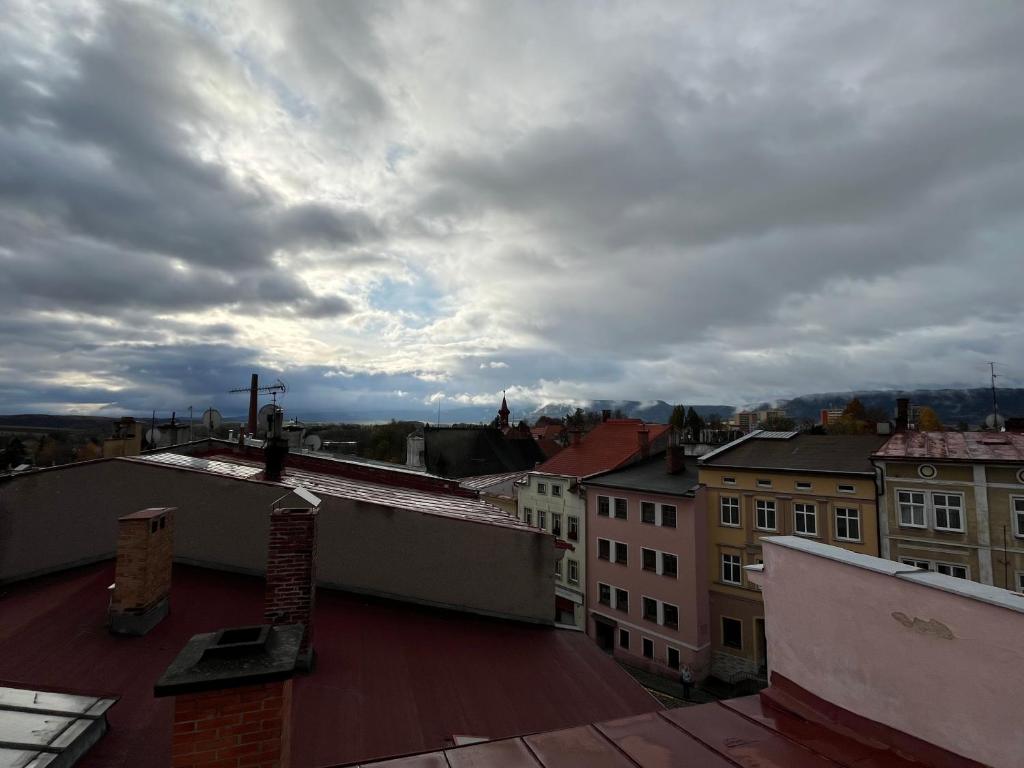 Apartmány Malé náměstí, Broumov - 带城市景观的套房