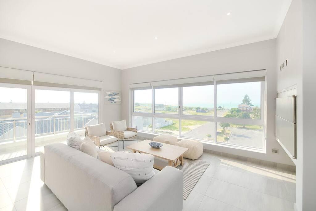 Alwil Ocean View Villas Unit 5, Struisbaai (updated prices 2024)