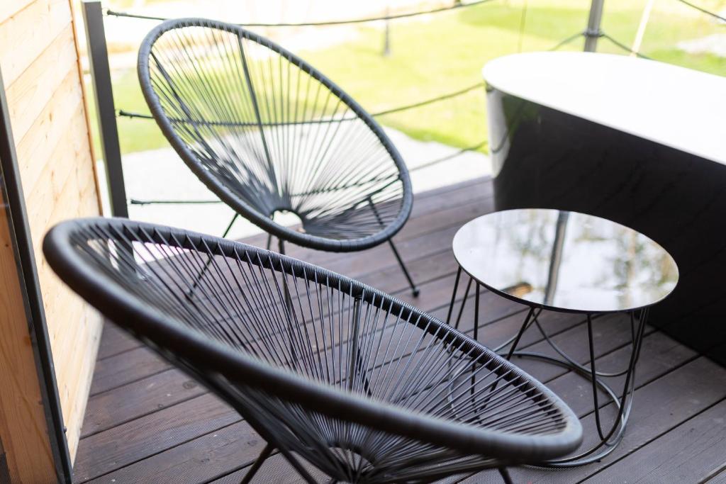 Balkón nebo terasa v ubytování Glamping Resort Halicanum