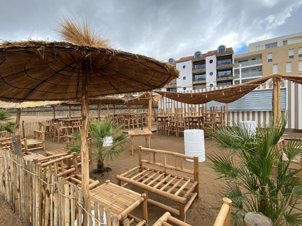 Fotografia z galérie ubytovania Appartement neuf face mer avec balcon - Saint Brevin les Pins, à 50m de la plage et centre-ville - FR-1-364-140 v destinácii Saint-Brévin-les-Pins