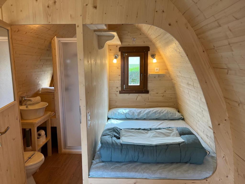 Postel nebo postele na pokoji v ubytování Camping Deva