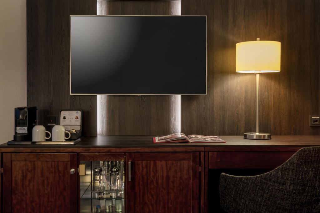 Maritim Hotel Bremen - Resim 42