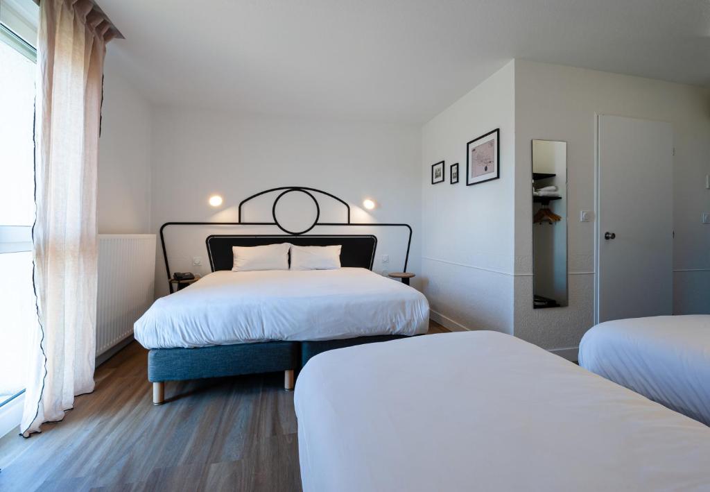 Kyriad Nuits Saint Georges Dijon Sud - 1 Double Bed 2 Single Beds