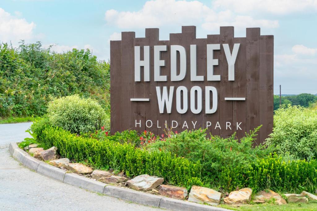 Certifikát, hodnocení, plakát nebo jiný dokument vystavený v ubytování Camping Pods Hedley Wood Holiday Park