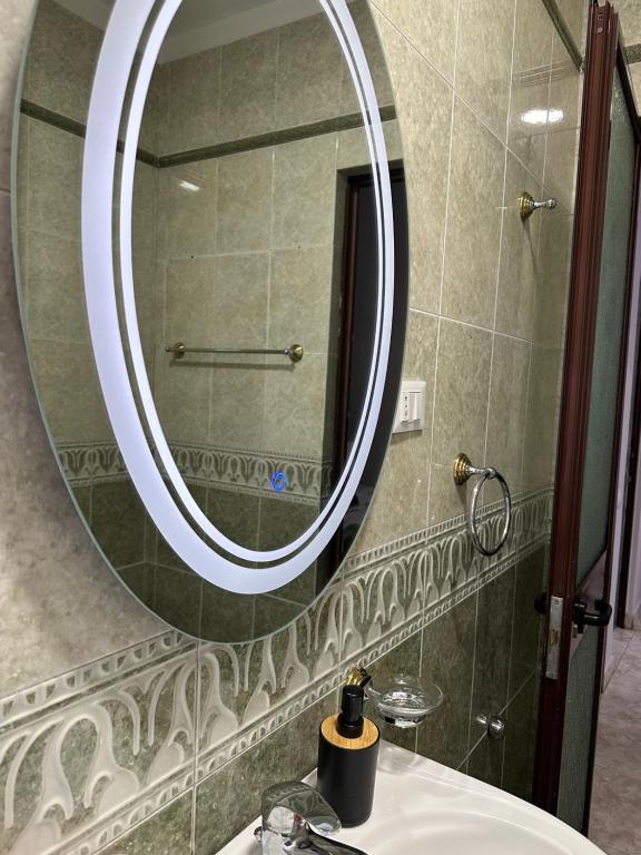 Cozy and spacios apartment in Ish Blloku - Imazhi 3