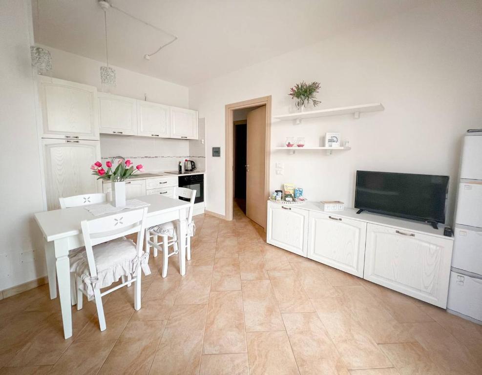Kuchyňa alebo kuchynka v ubytovaní Birgi holiday home
