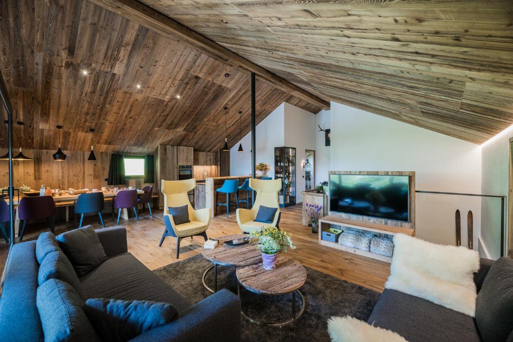 Μια τηλεόραση ή/και κέντρο ψυχαγωγίας στο Chalet Ortles M