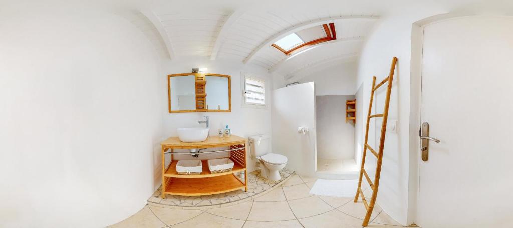 Fotografie z fotogalerie ubytování VILLA HOLIDAYS - Piscine + Vue sur mer + Accès randonnée v destinaci Le Moule