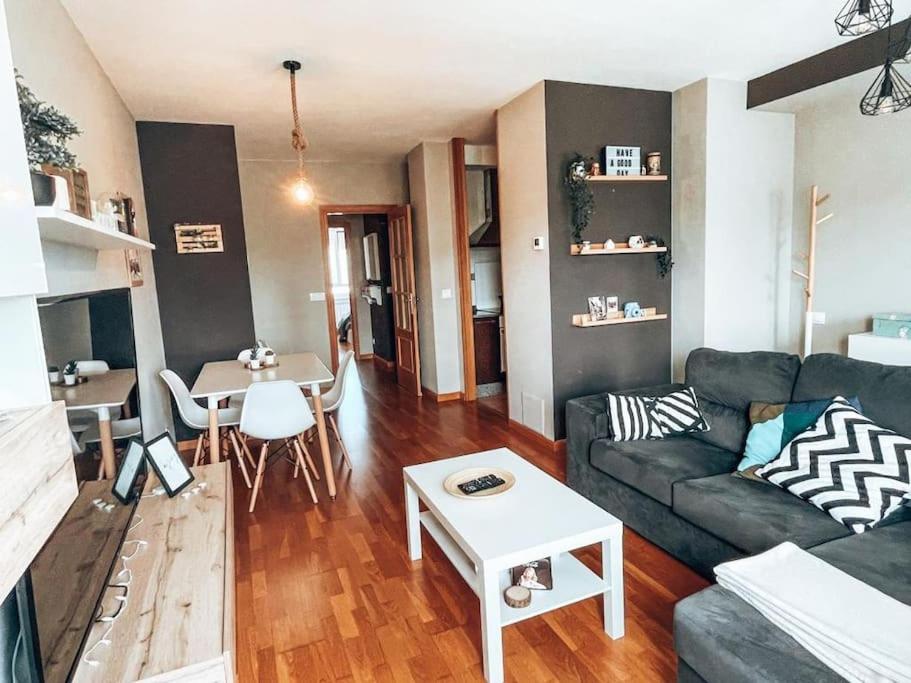 Χώρος καθιστικού στο Apartamento Cemba Ponferrada