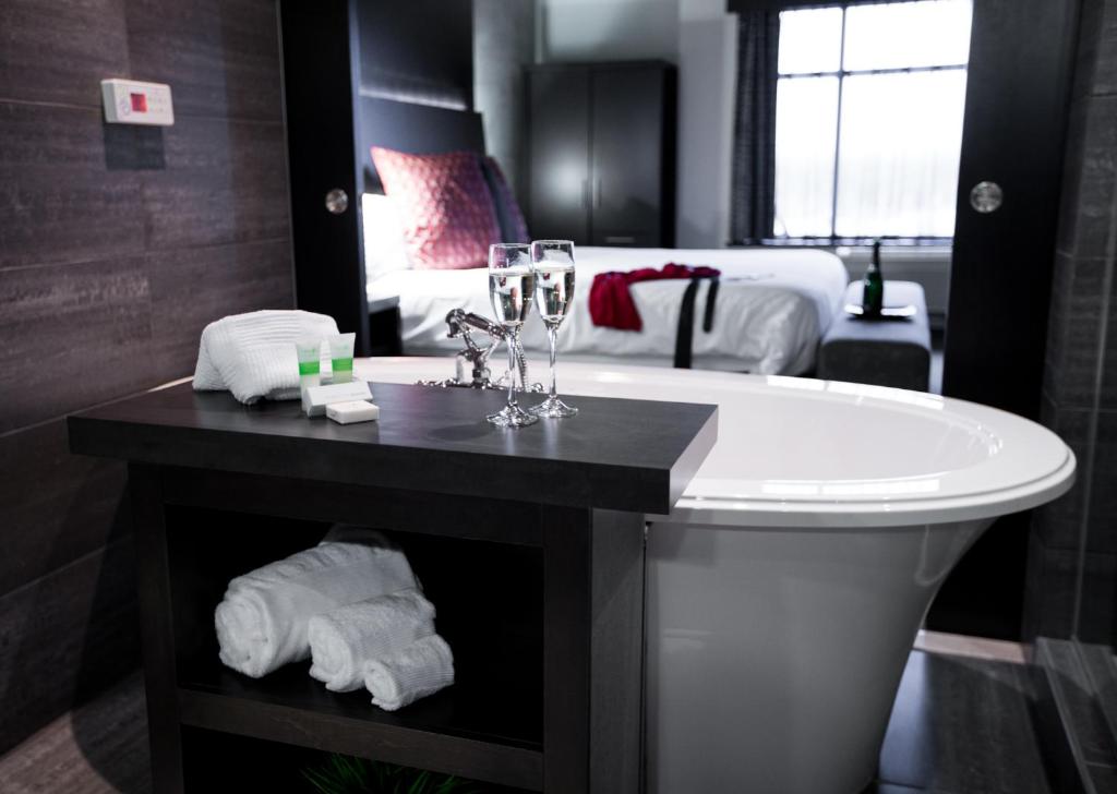 Koupelna v ubytování Grand Times Hotel – Aeroport de Quebec