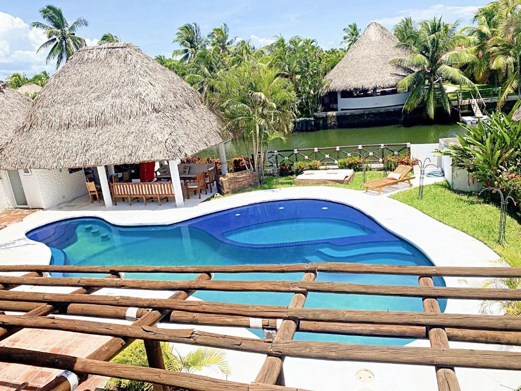 Luxury Getaway in San Marino, Puerta de Hierro (updated prices 2024)