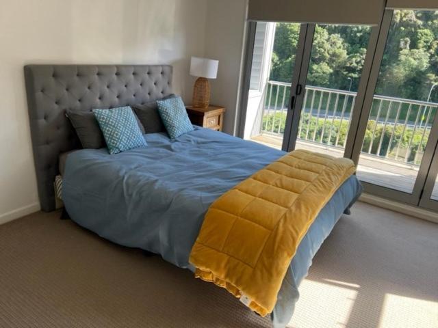 Villa Sebastian - Large Modern Home - Resim 19