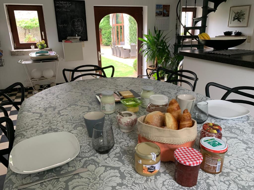 Photo from La Cense - Mélin in Jodoigne, Walloon Brabant, Belgium