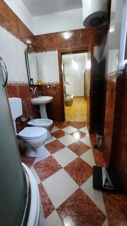 Central Apartment in Shkodra - Imazhi 8