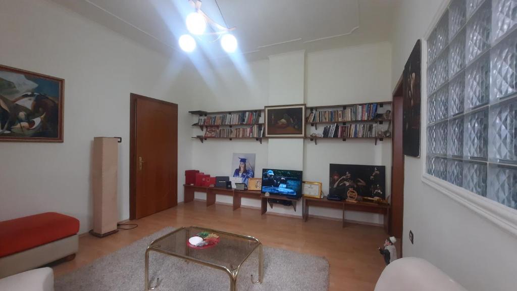 Central Apartment in Shkodra - Imazhi 5