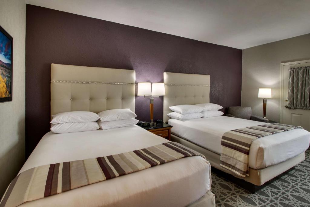Drury Inn & Suites Albuquerque North photo