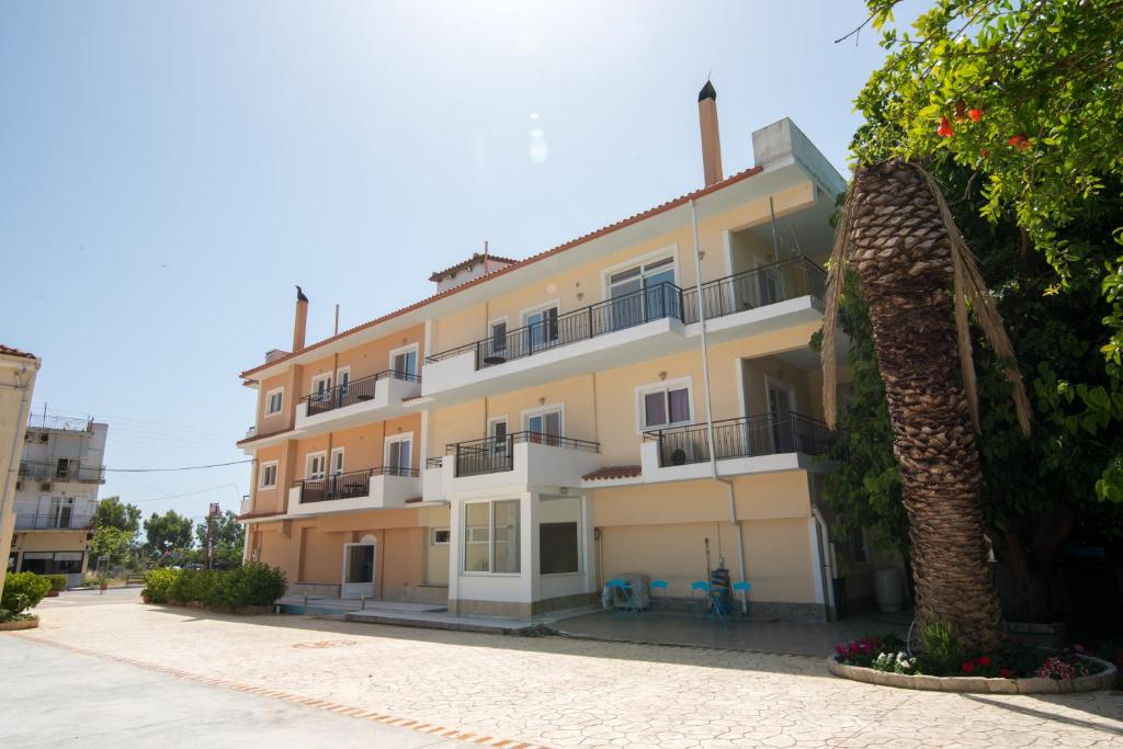 Budova, kde se aparthotel nachází
