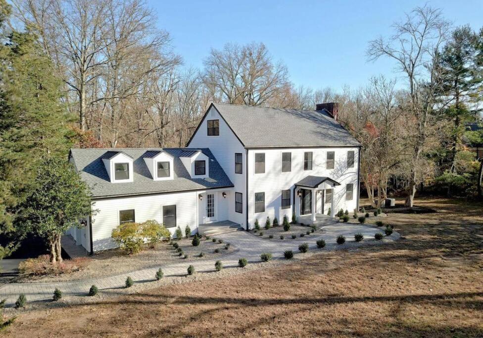 Gallery image of River View Estate: 5 mins from Princeton downtown in Princeton