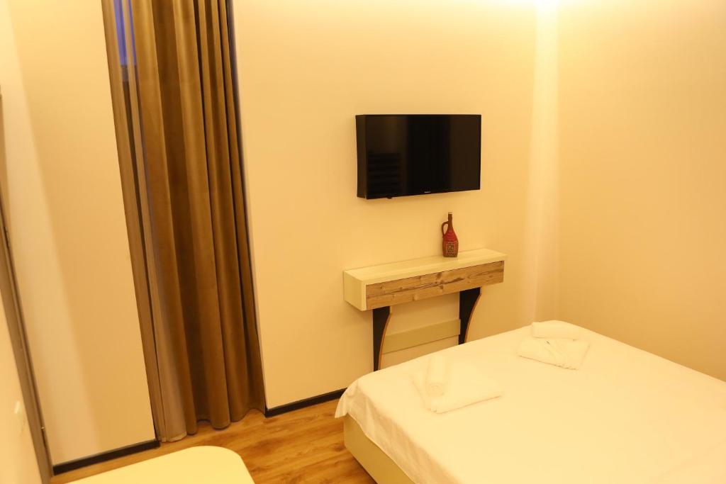 Elko Hotel - Tek Yatak Odalı Süit