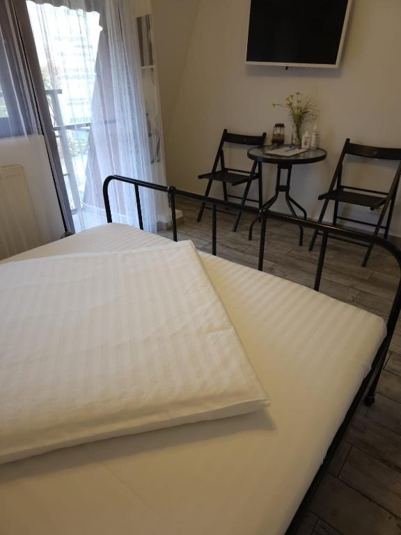 Stay in TimisoarAcom - Apartment