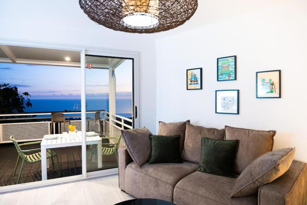 Posezení v ubytování "La Ravine" privé, luxe, avec une vue unique