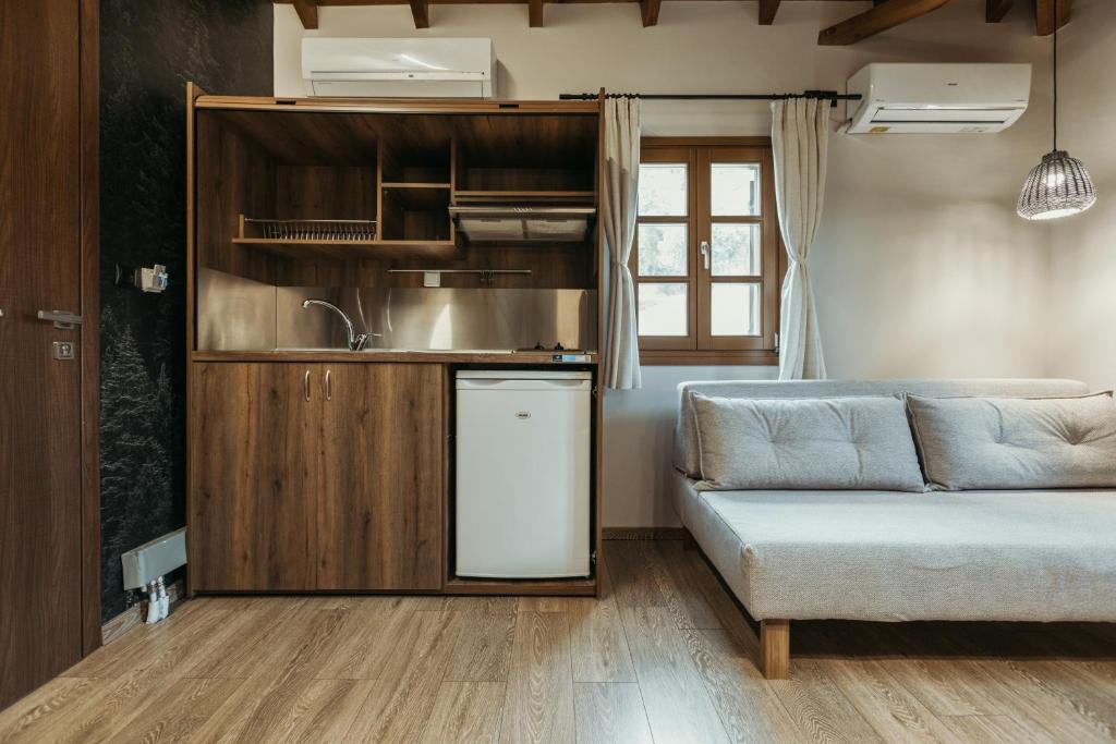 Acropolis Mystra Guesthouse - 4