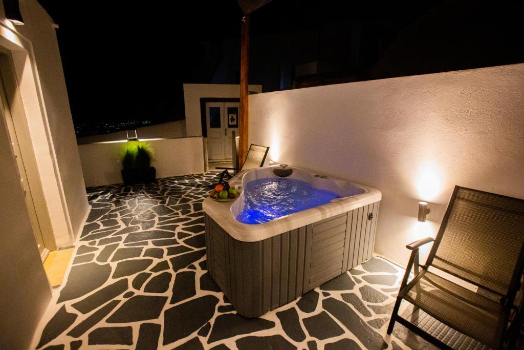 Kép La Vista Santorini szállásáról Fírában a galériában