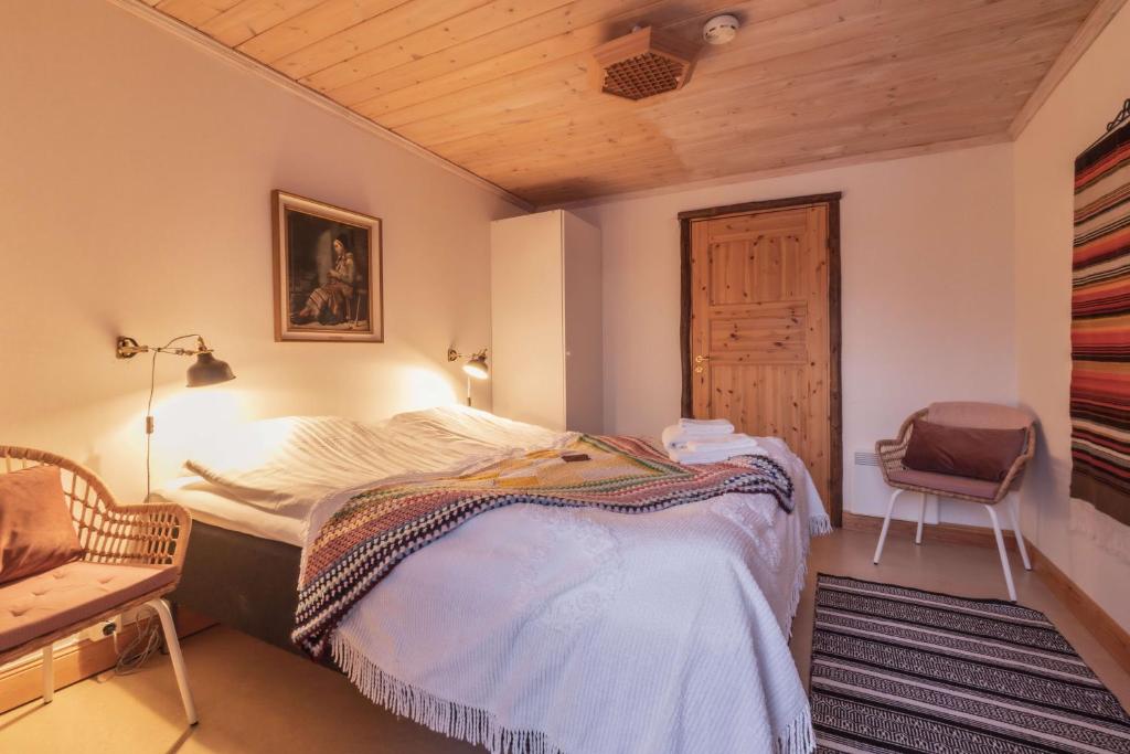 Postel nebo postele na pokoji v ubytování Kalix Riverside inn
