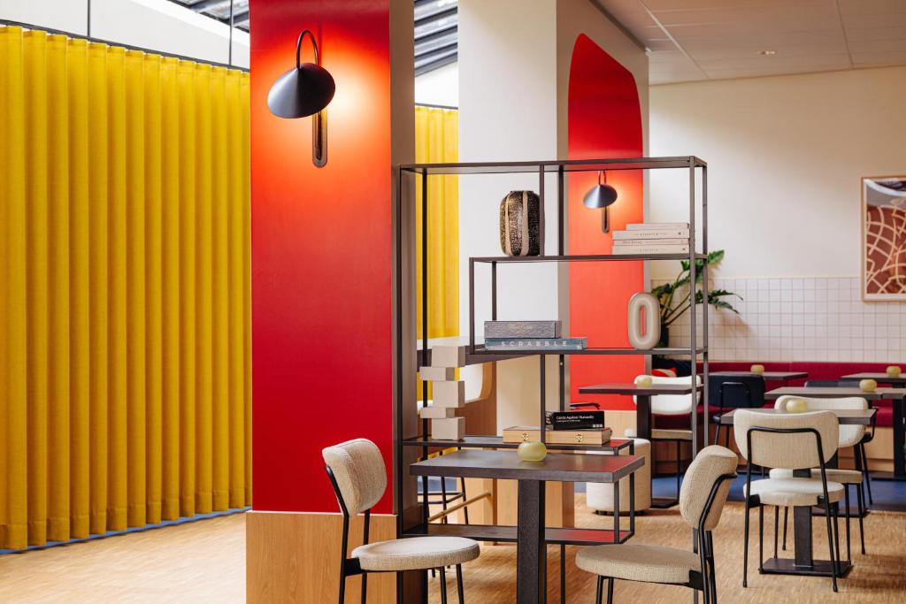 Leonardo Hotel Groningen City Center - Resim 8